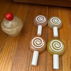 NWOT mini body wash bundle